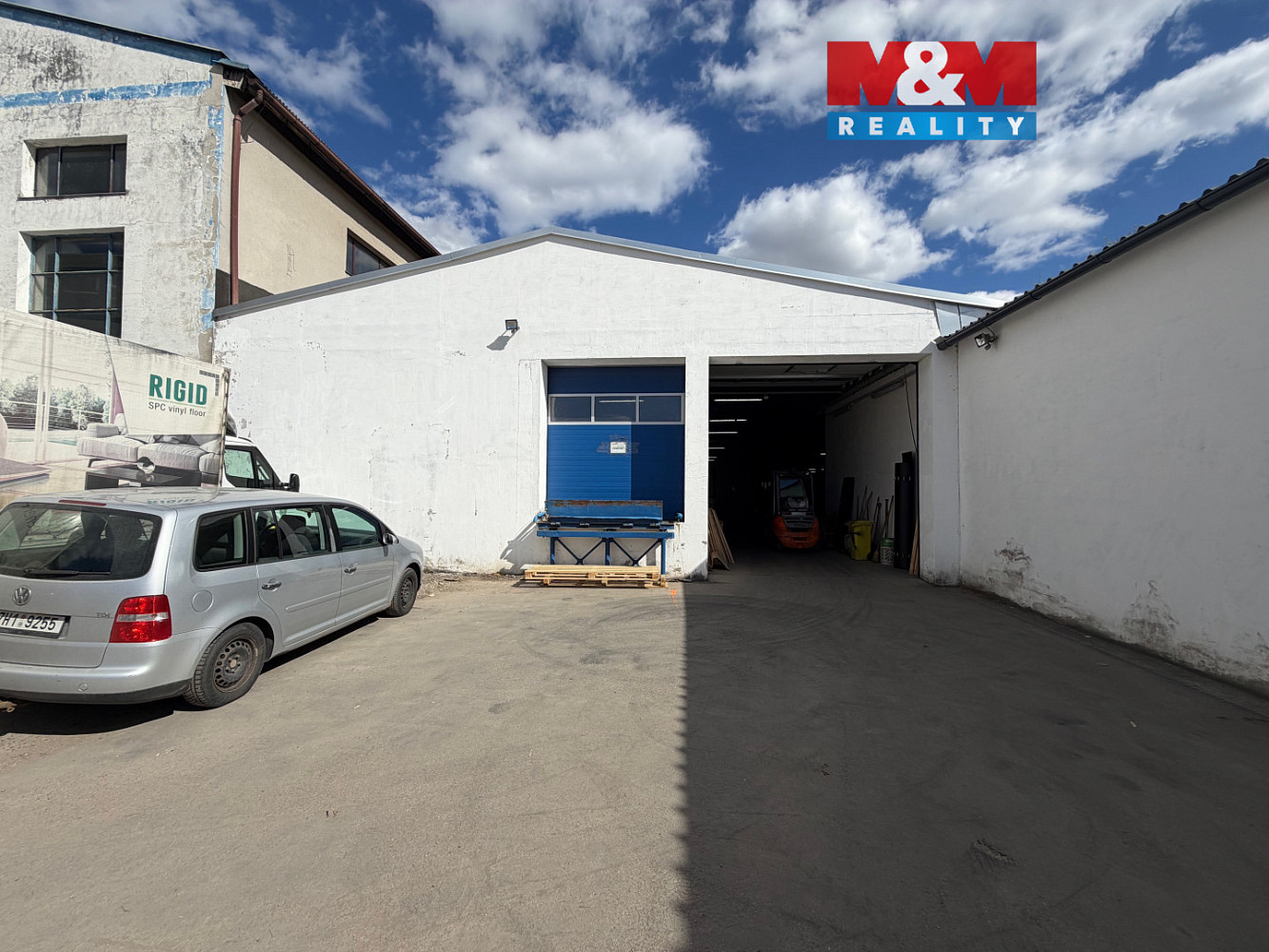 Pronájem výrobních prostor 1 000 m²