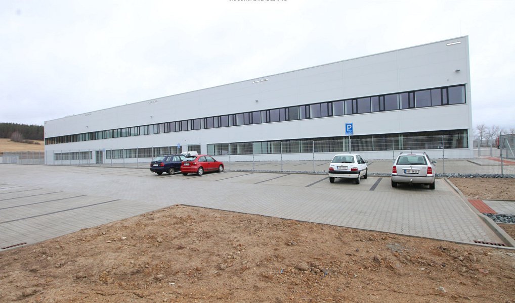 Pronájem výrobních prostor 13 992 m², Cerhovice – náhled fotky 8