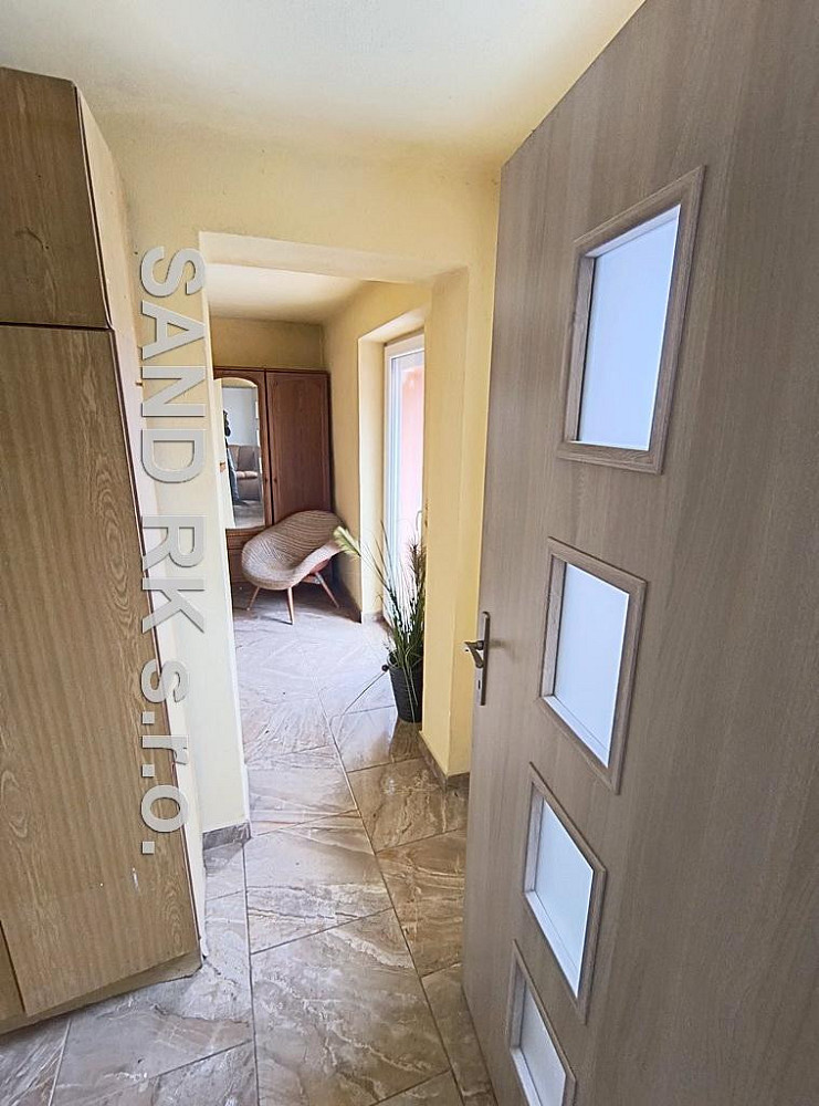 Prodej domu 188 m² s pozemkem 938 m² – pohled 2