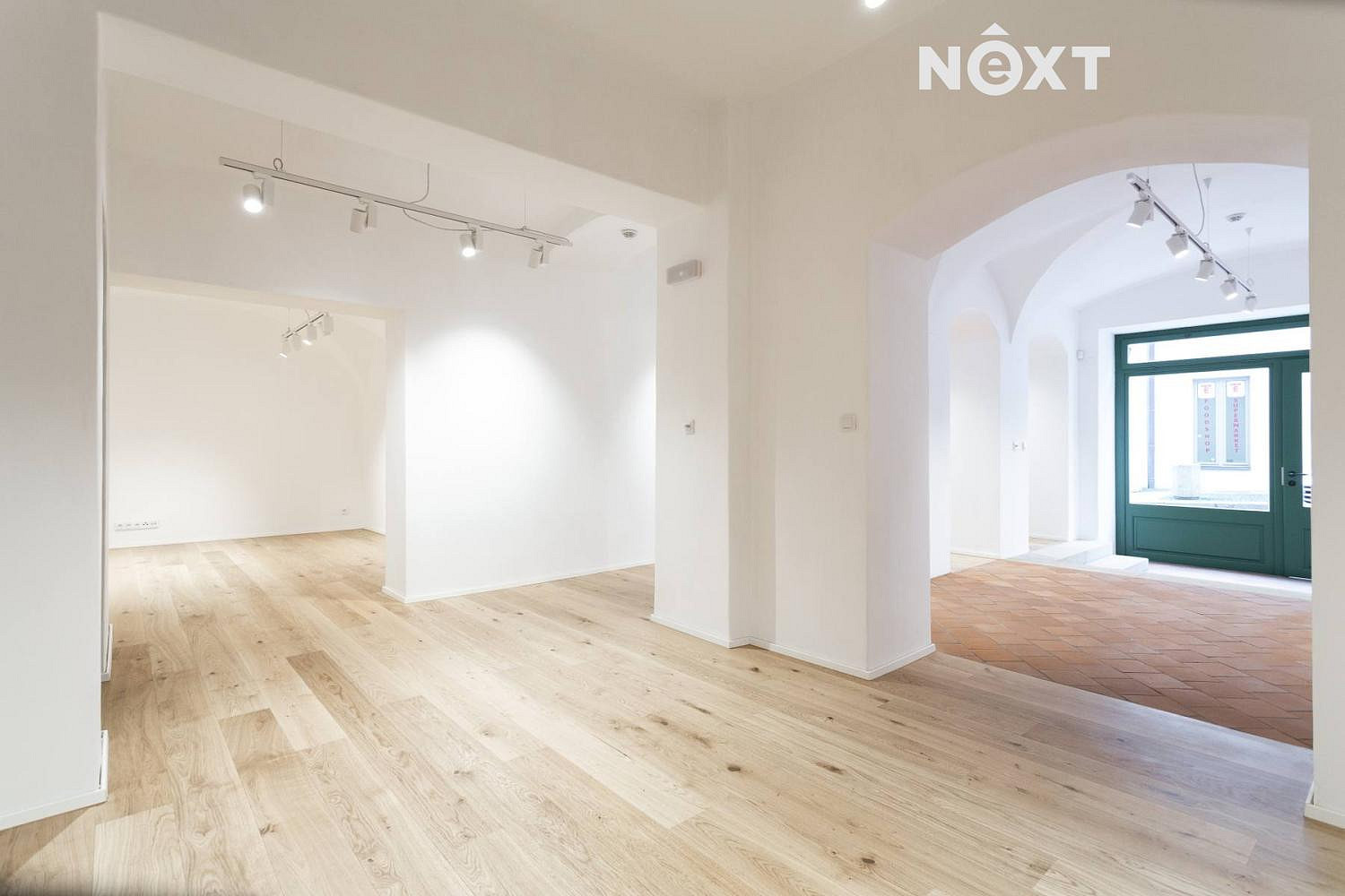 Pronájem obchodních prostor 98 m² — photo 4
