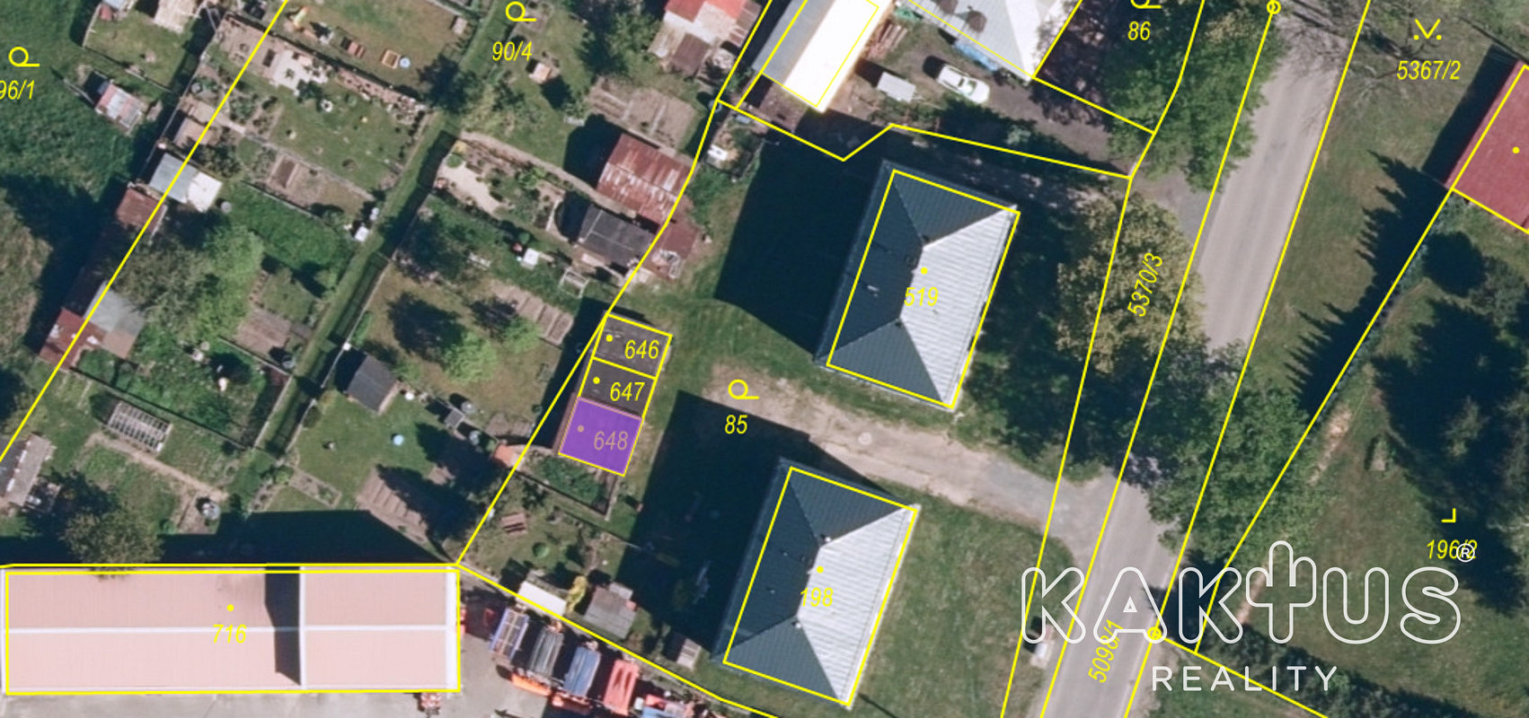 Prodej prostorné zděné garáže 31 m2 (velikost téměř 2 garáží), Jindřichov ve Slezsku – fotografie 5