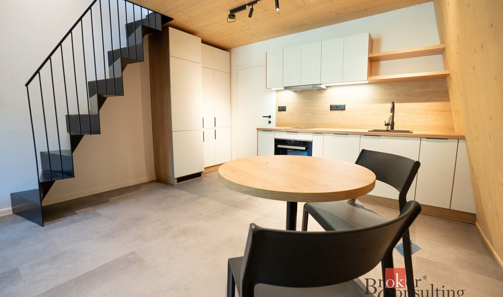 Pronájem bytu 2+kk 53 m², Velké Hamry – náhled fotky 2