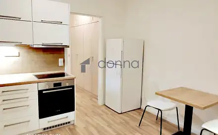 Pronájem bytu 1+kk 26 m²