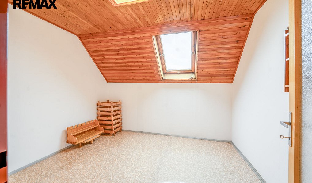 Prodej domu 210 m² s pozemkem 142 m², Vimperk – náhled fotky 20