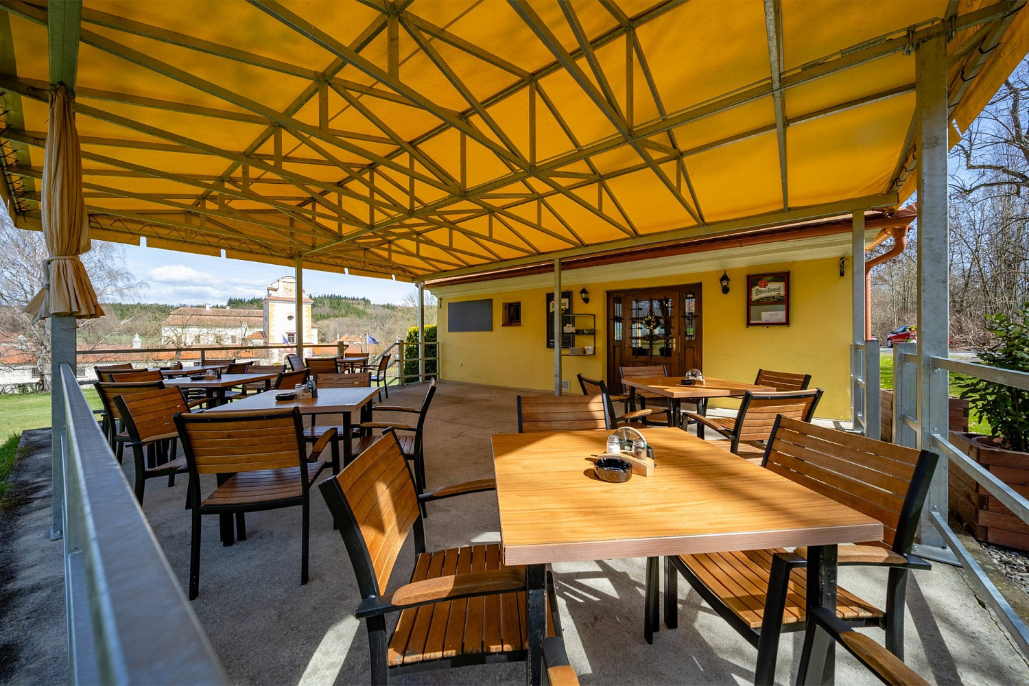 Prodej restaurace 176 m² – fotografie 4