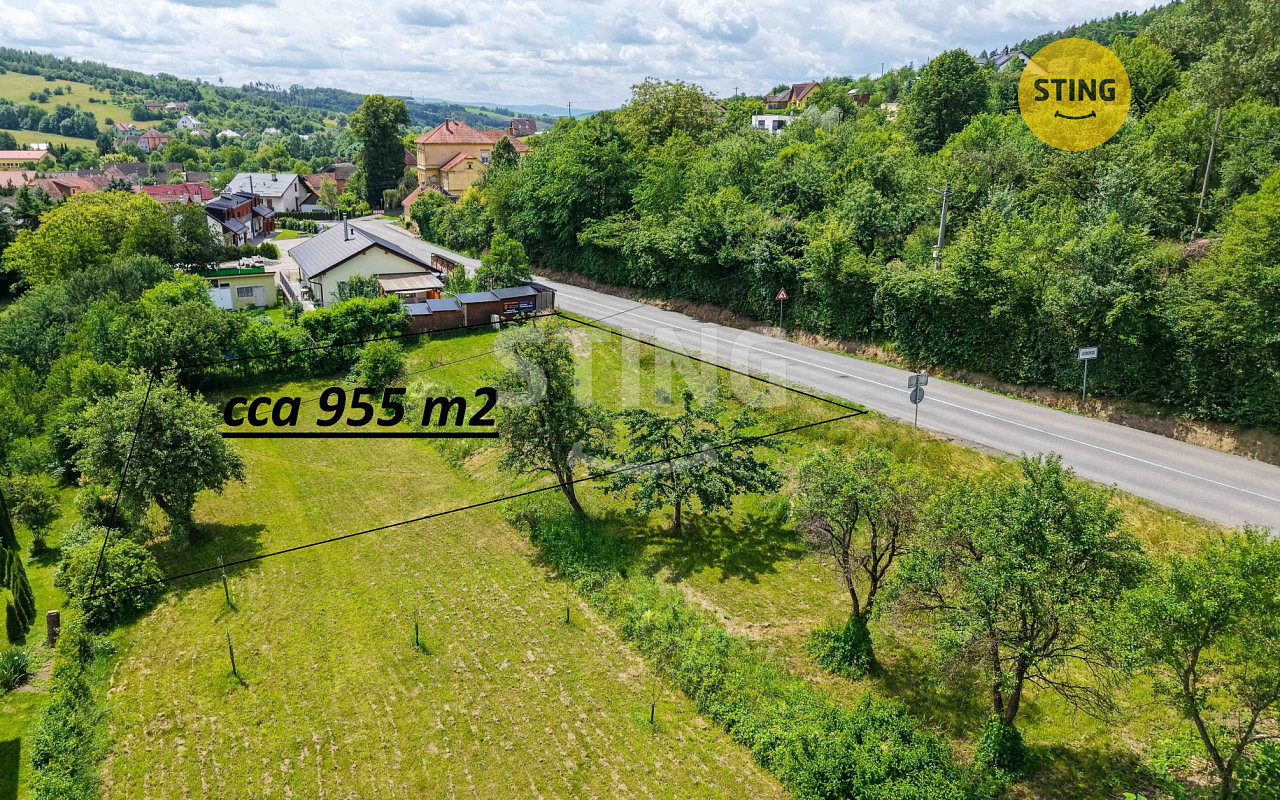 Prodej stavebního pozemku 955 m²
