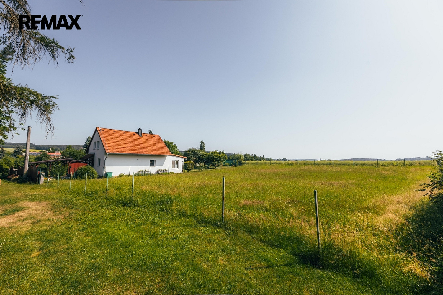 Prodej stavebního pozemku 1 114 m² – fotografie 4