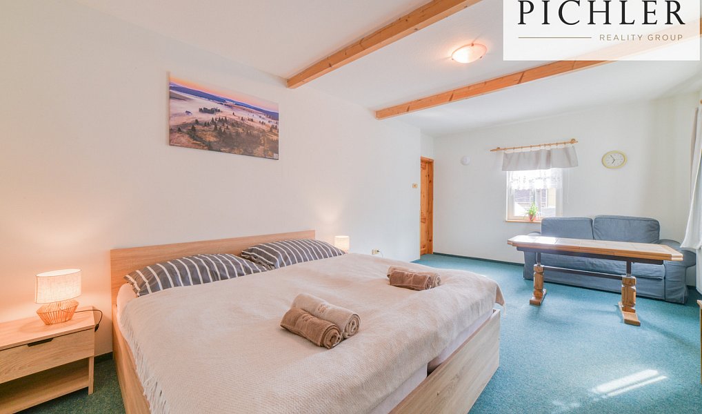 Prodej domu 341 m² s pozemkem 424 m², Stříbrná – náhled fotky 51