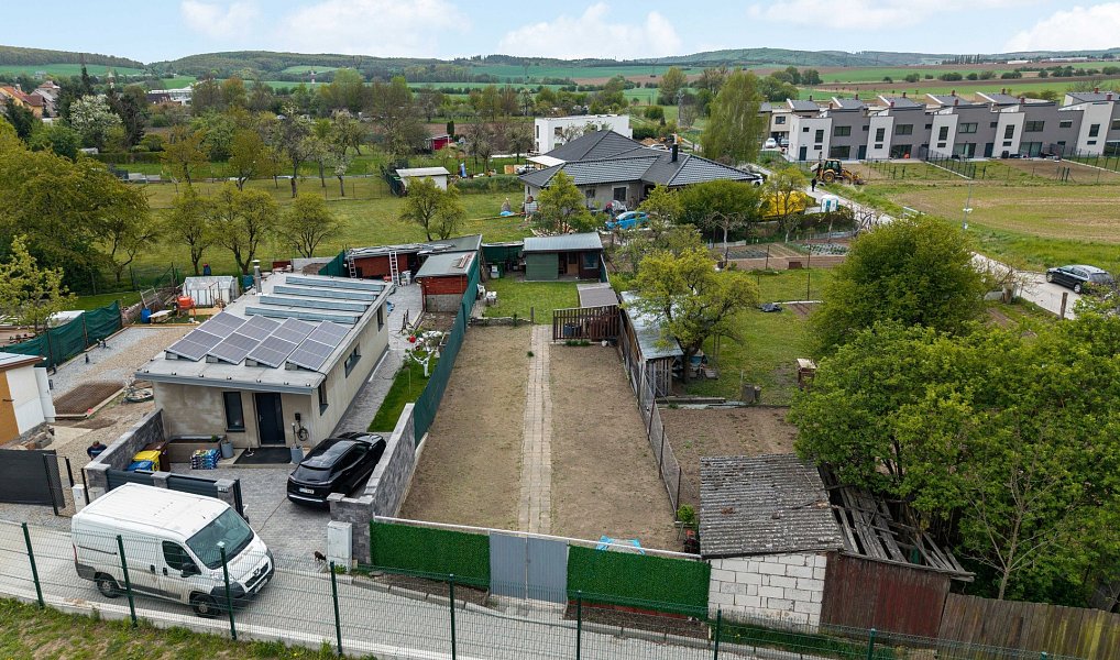 Prodej stavebního pozemku 377 m², Ostrovačice – náhled fotky 2