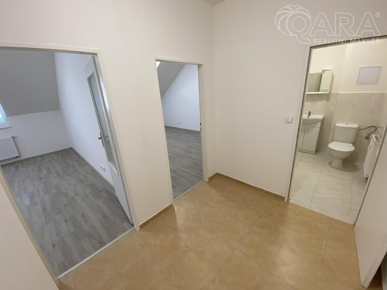 Pronájem bytu 3+kk 86 m² – fotografie 3