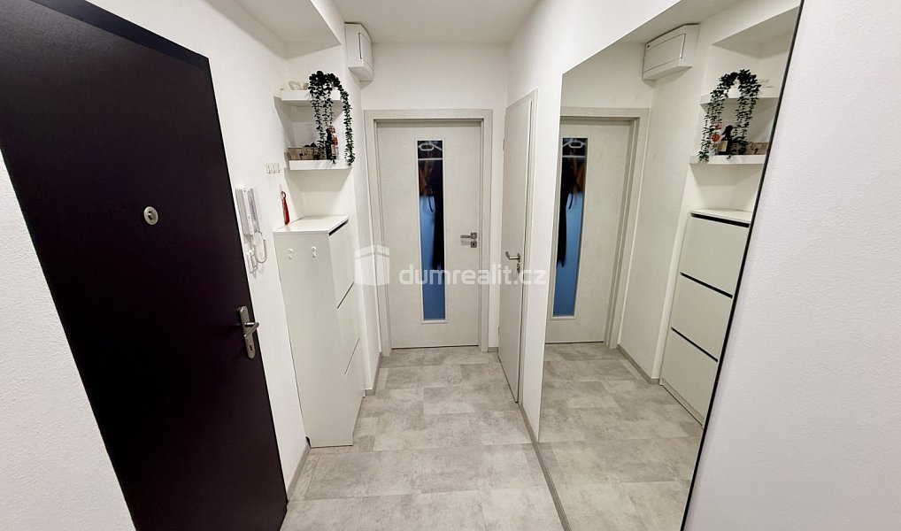 Pronájem bytu 2+kk 38 m², Kralupy nad Vltavou – náhled fotky 12