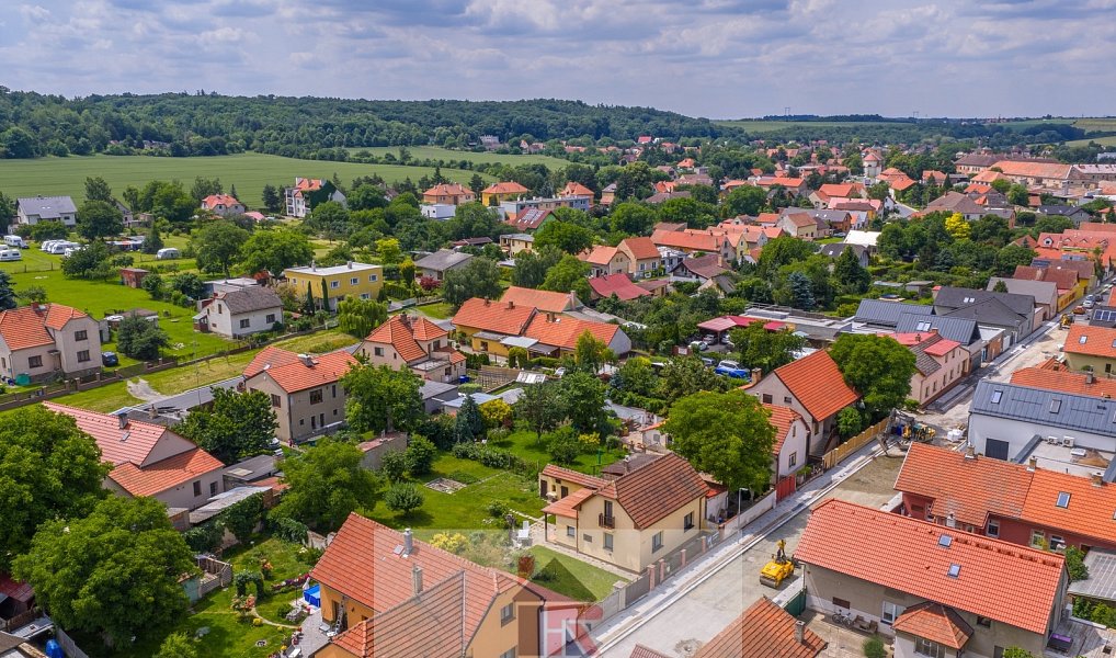 Prodej domu 130 m² s pozemkem 812 m², Kounice – náhled fotky 28