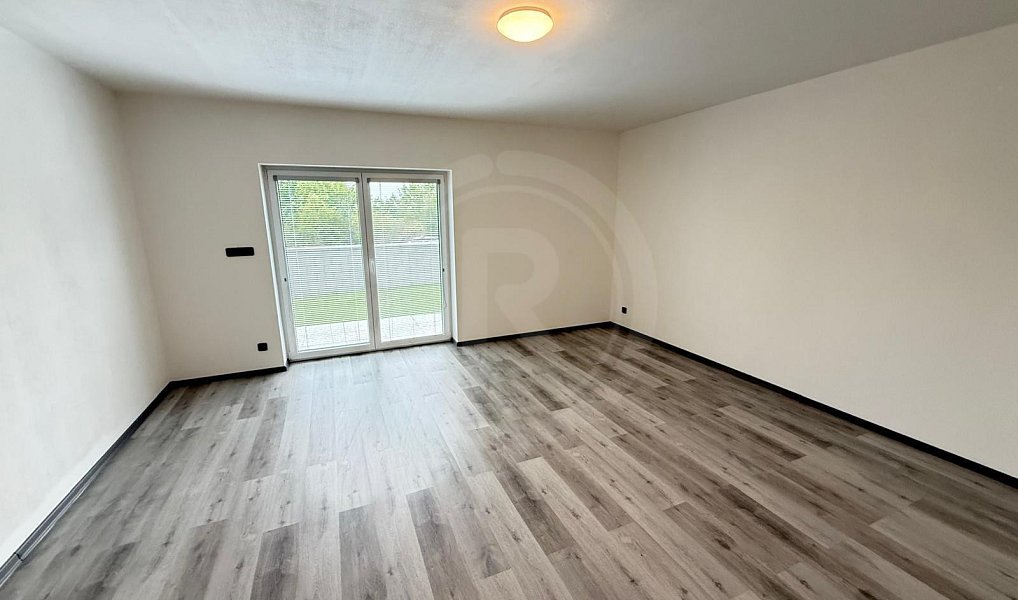 Pronájem domu 150 m² s pozemkem 210 m², Dubičné – náhled fotky 6