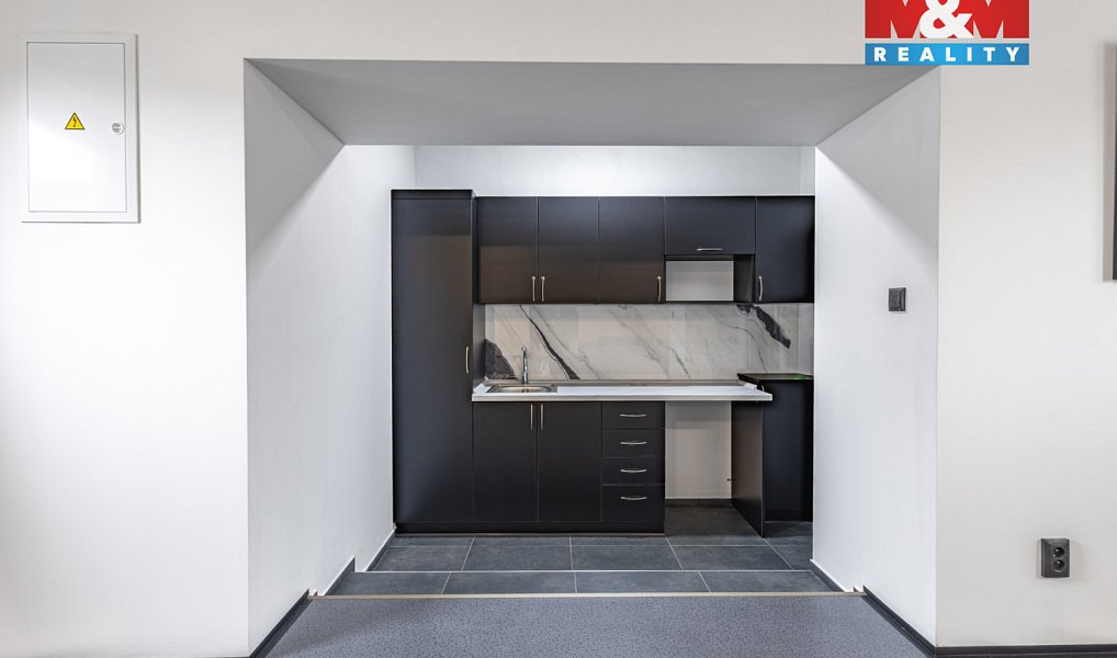 Pronájem obchodních prostor 65 m², Mělník – náhled fotky 5
