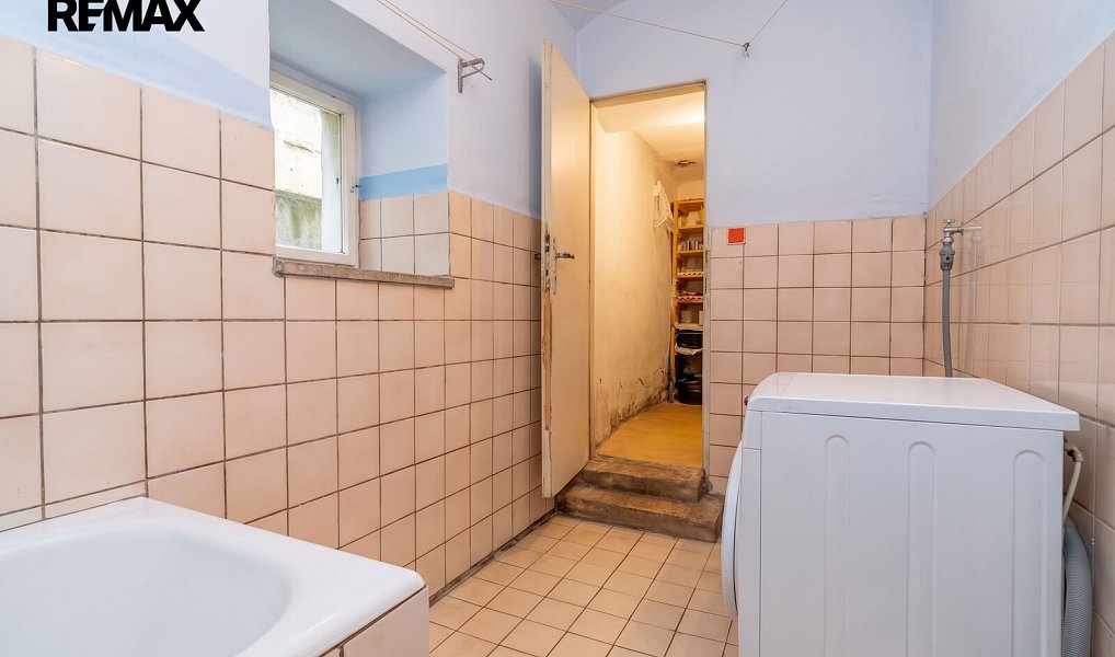Prodej domu 75 m² s pozemkem 563 m², Žleby – náhled fotky 7