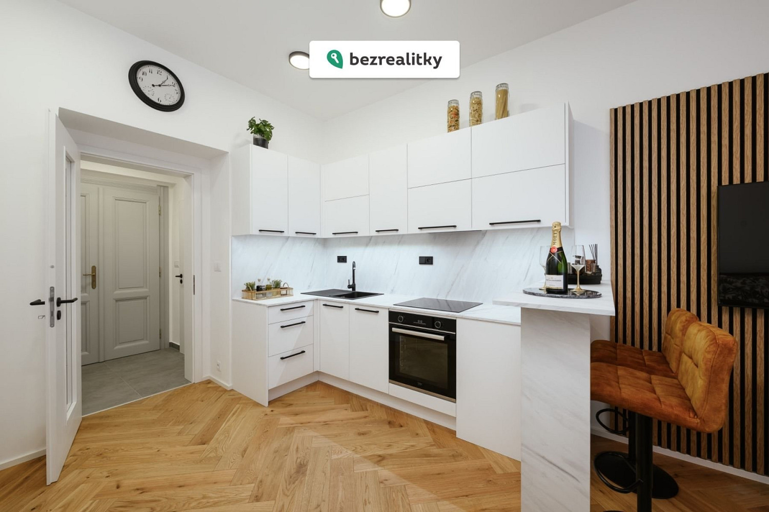 Prodej bytu 1+kk 34 m² – fotografie 4