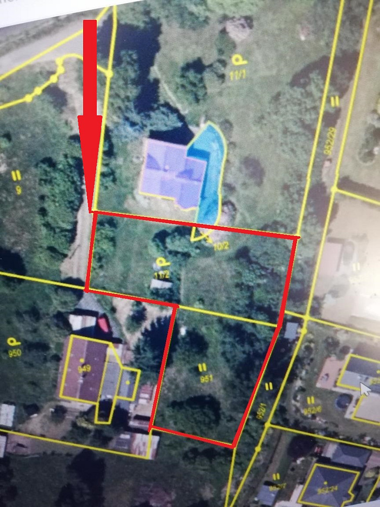 Prodej stavebního pozemku 1 708 m²