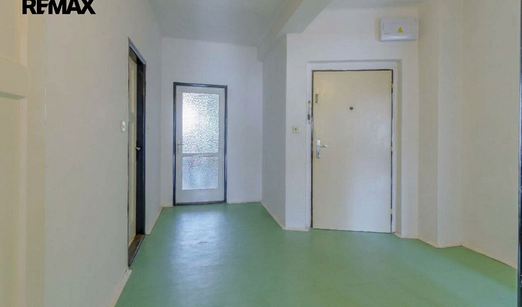 Prodej bytu 3+1 87 m², Praha – náhled fotky 3