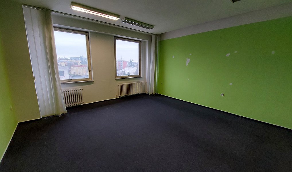 Pronájem kanceláře 20 m², Opava – náhled fotky 3