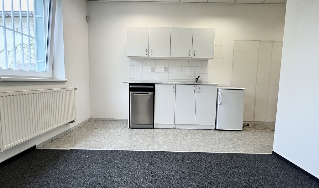 Pronájem obchodních prostor 127 m², Hlučín – náhled fotky 11