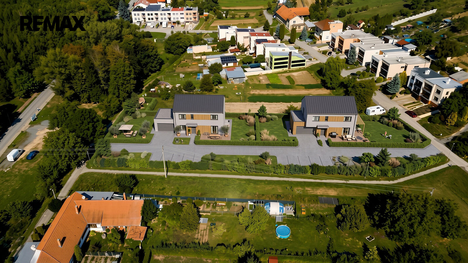 Prodej stavebního pozemku 2 330 m²