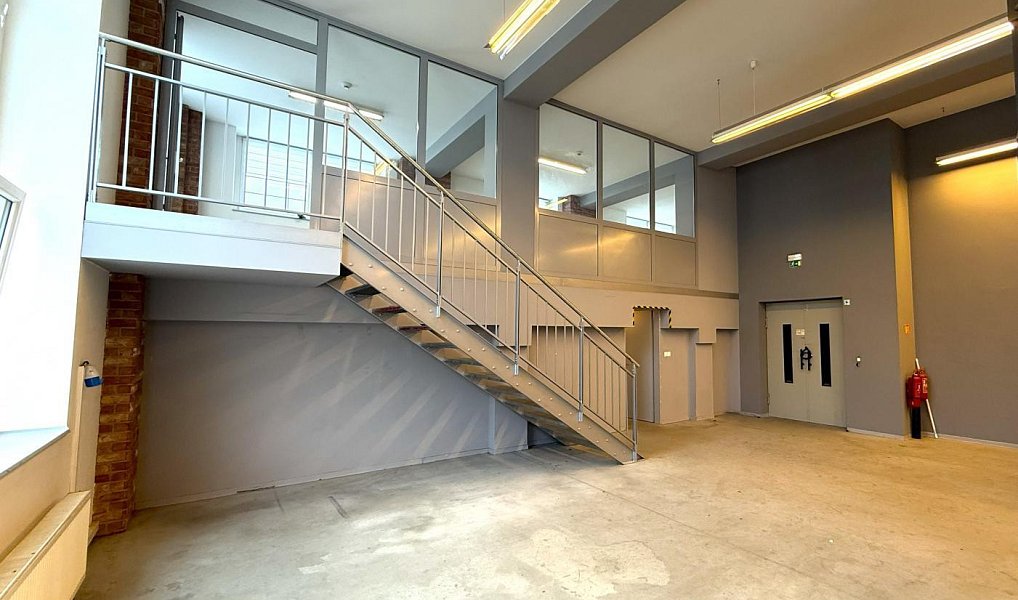 Pronájem obchodních prostor 468 m², Praha – náhled fotky 5
