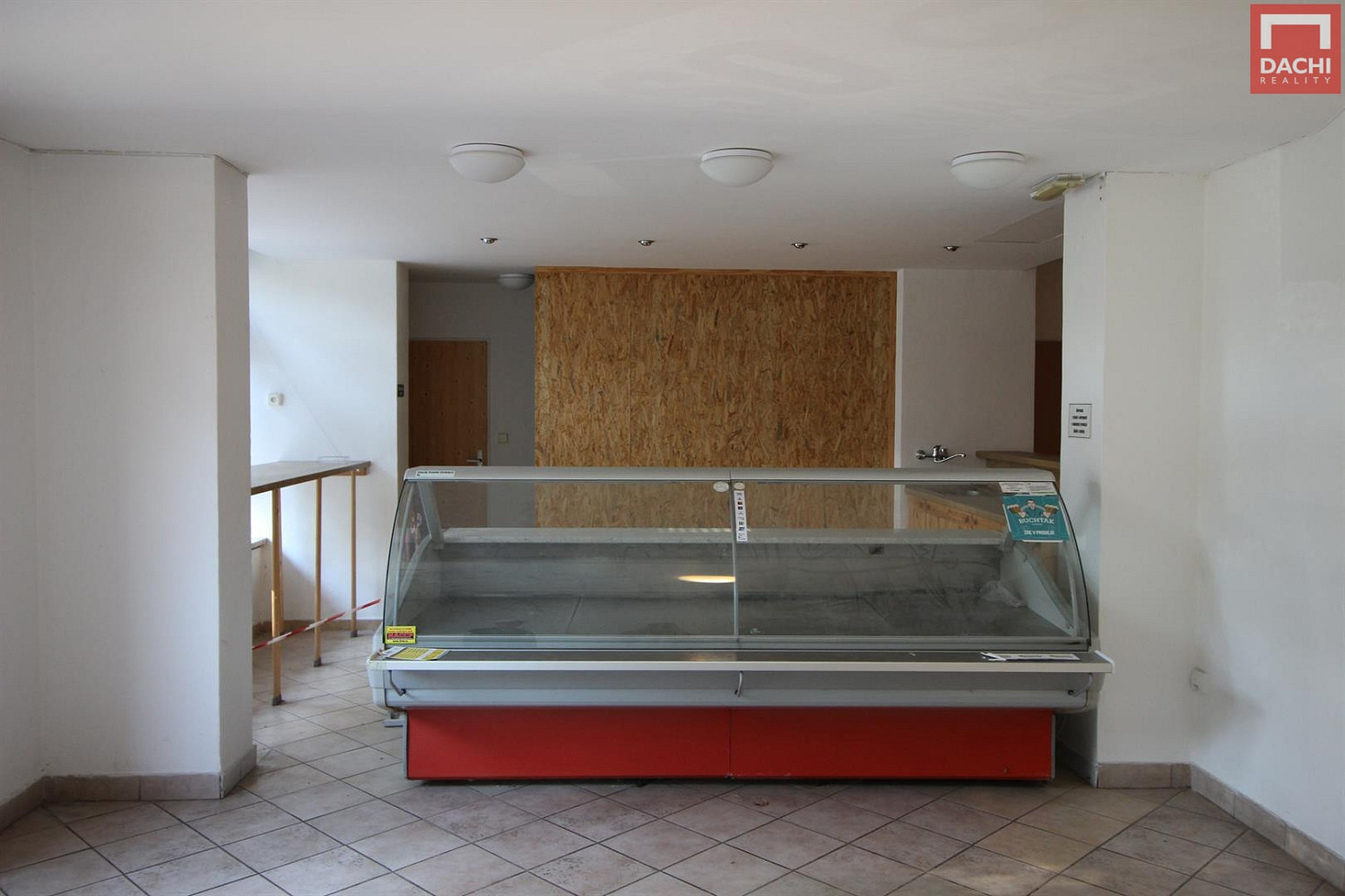 Pronájem obchodních prostor 55 m² – fotografie 3