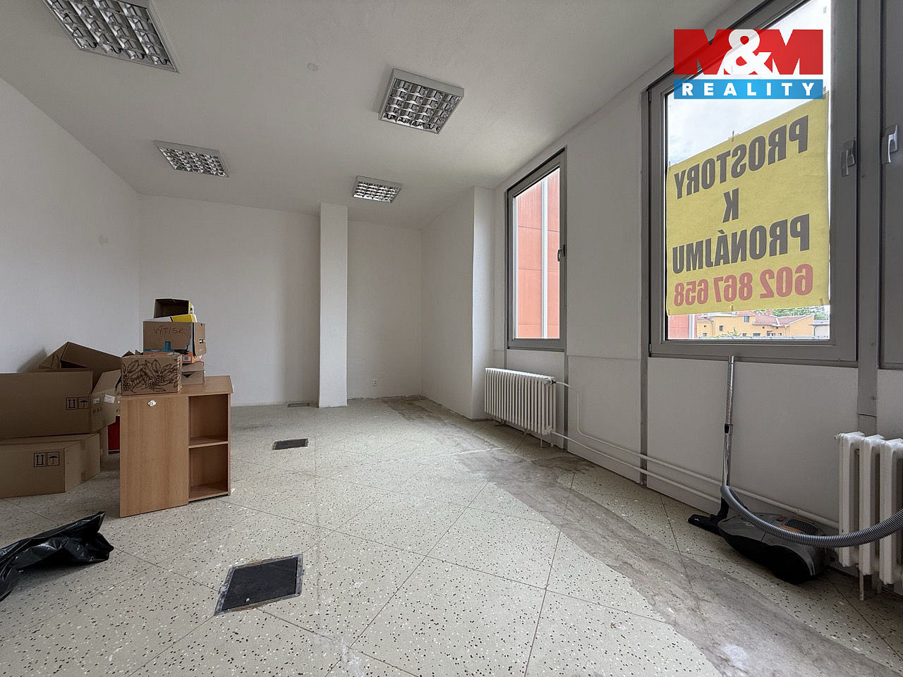 Pronájem kanceláře 35 m² – fotografie 4