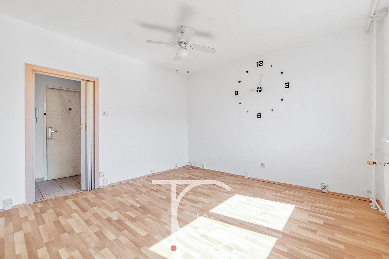 Pronájem bytu 2+1 44 m² — photo 4