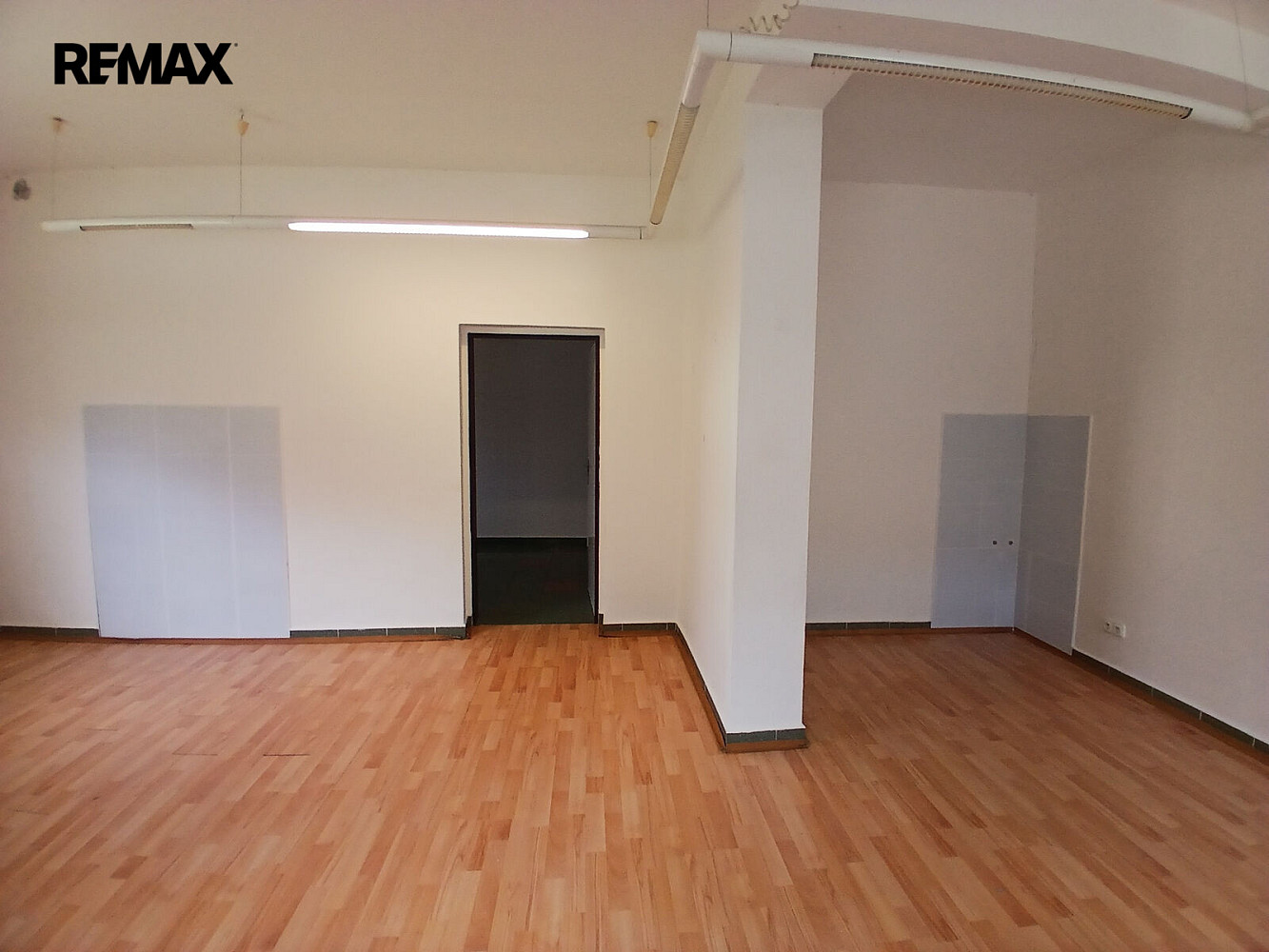 Pronájem bytu 1+1 44 m² – fotografie 3