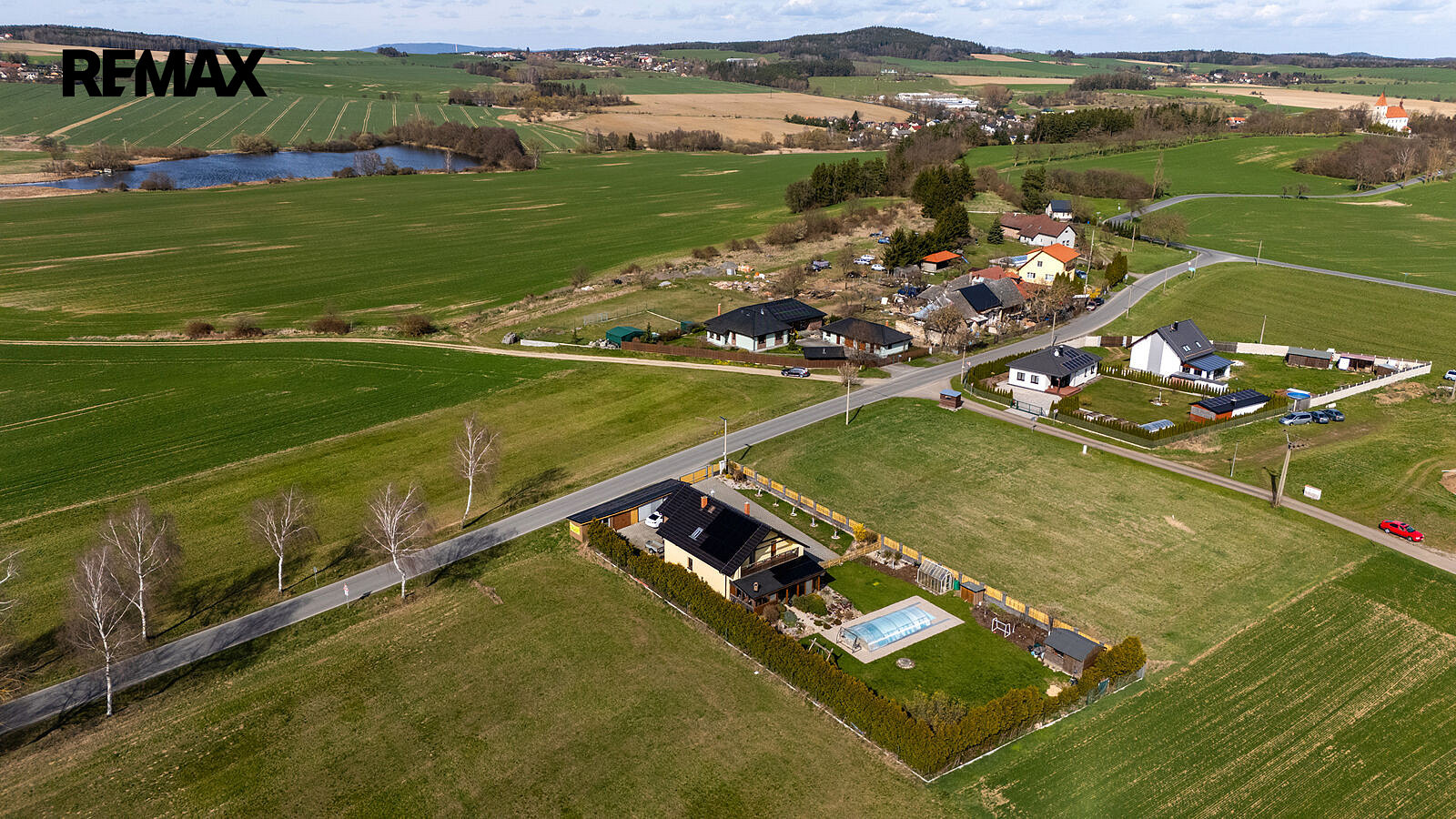 Prodej stavebního pozemku 1 581 m² – fotografie 3
