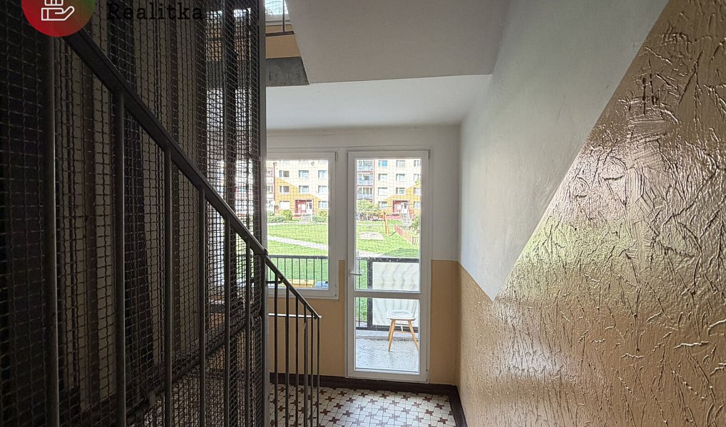 Prodej bytu 4+1 80 m², Chomutov – náhled fotky 40