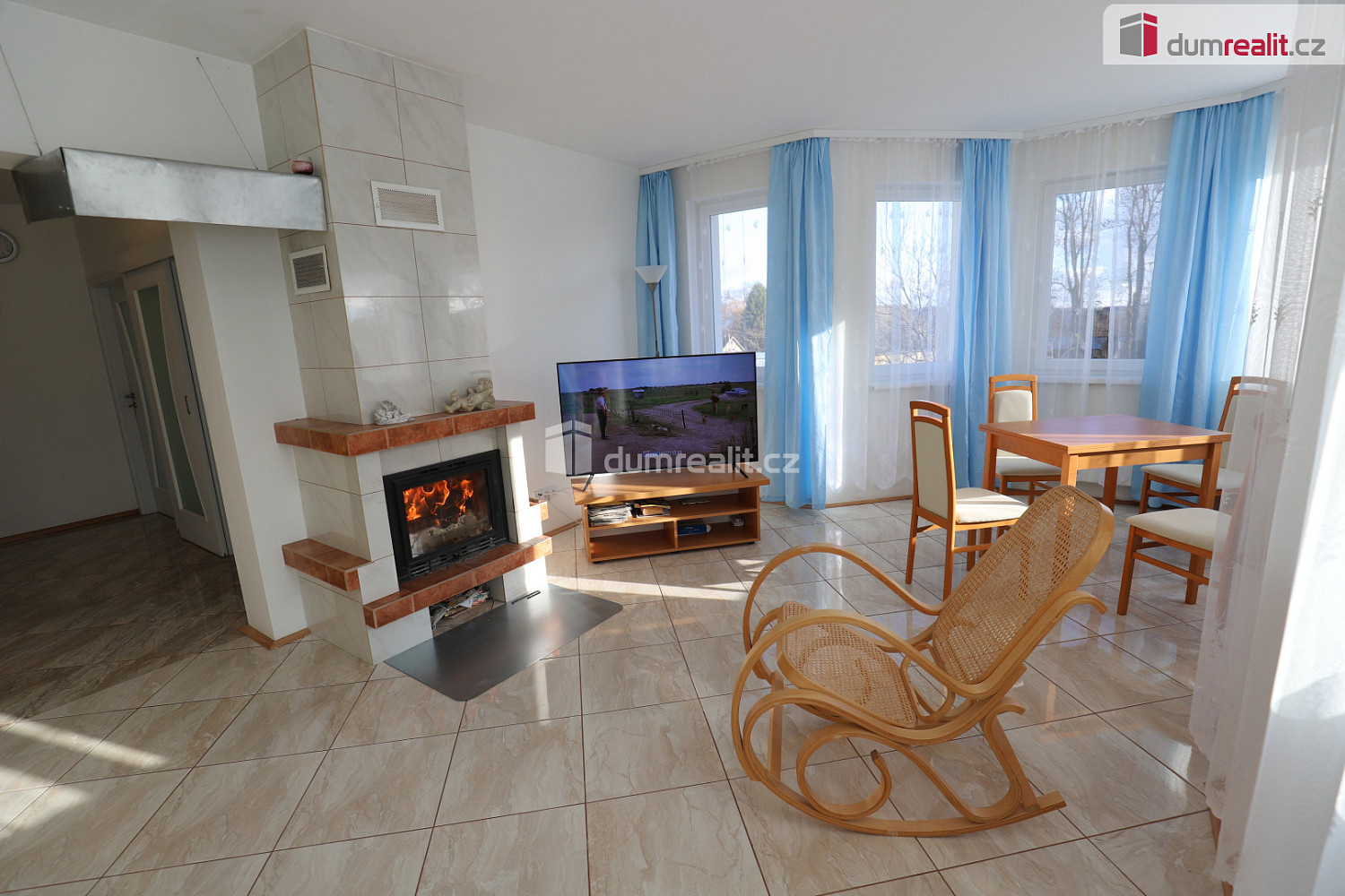 Prodej domu 200 m² s pozemkem 1 122 m²