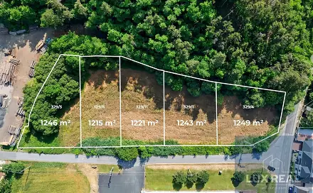 Prodej stavebního pozemku 1 215 m², Trubín, okres Beroun