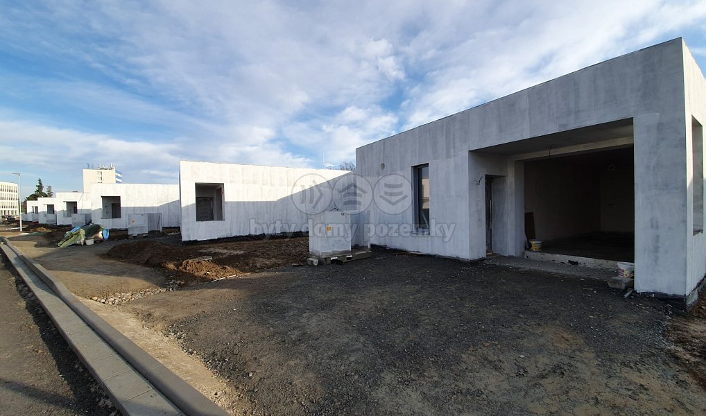 Prodej stavebního pozemku 590 m², Olomouc – náhled fotky 12