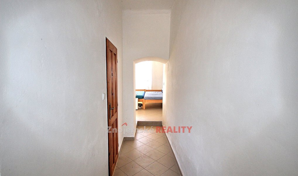 Pronájem bytu 2+kk 70 m², Slup – náhled fotky 4
