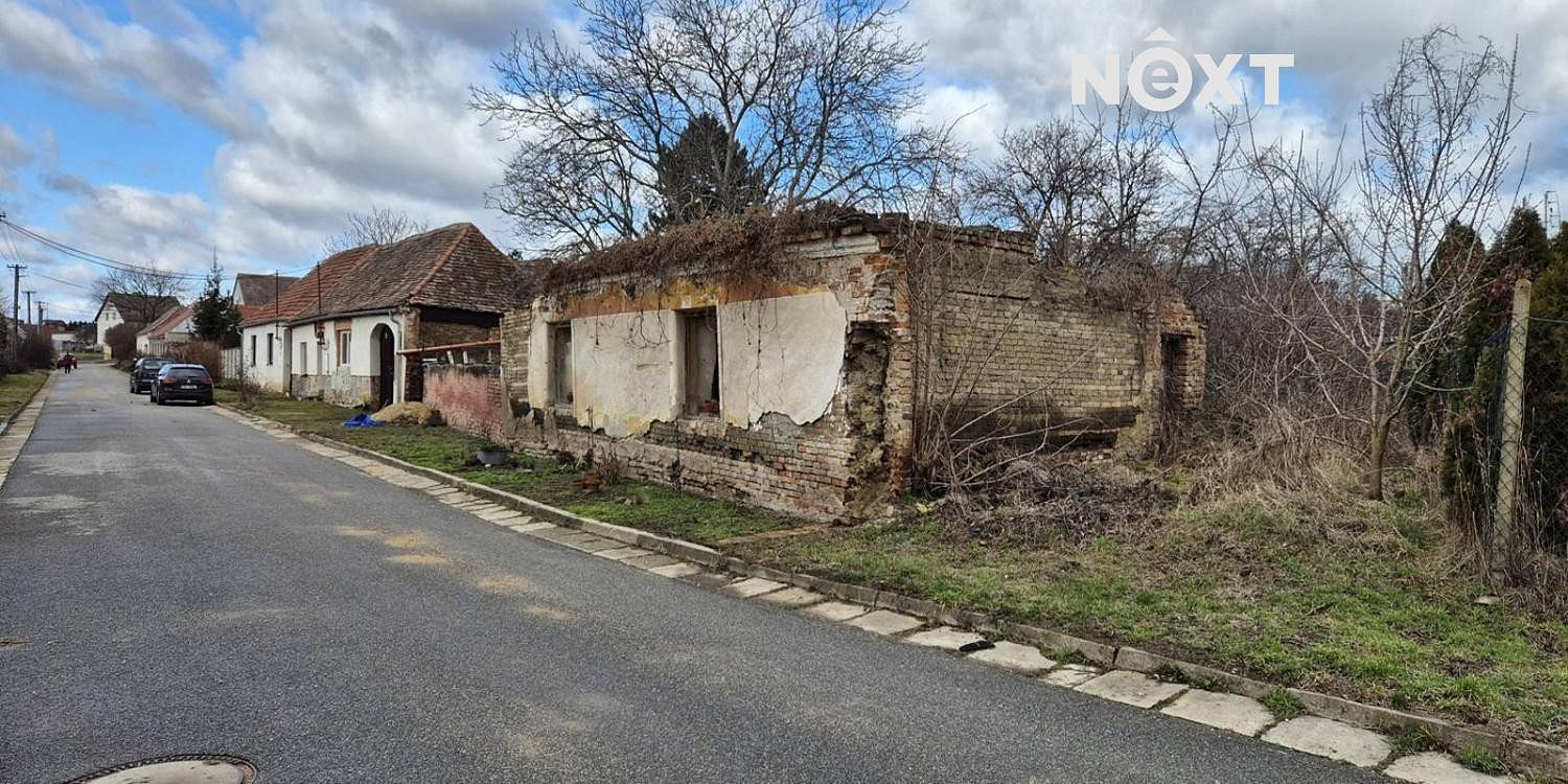 Prodej stavebního pozemku 656 m² — photo 2