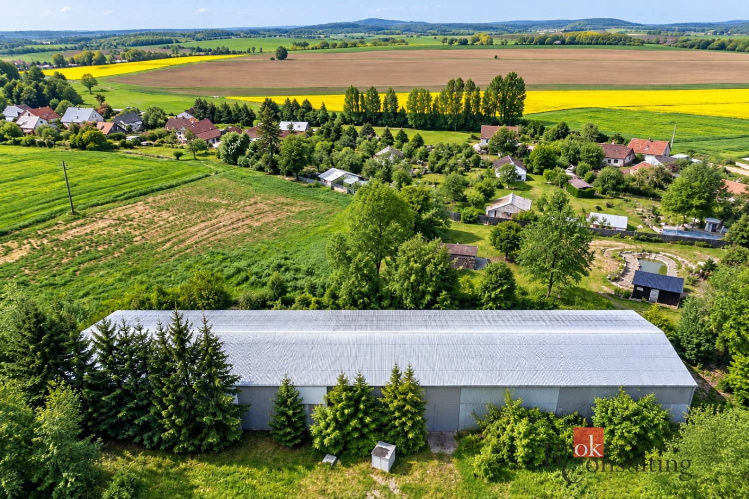 Prodej skladovacích prostor 1 065 m²