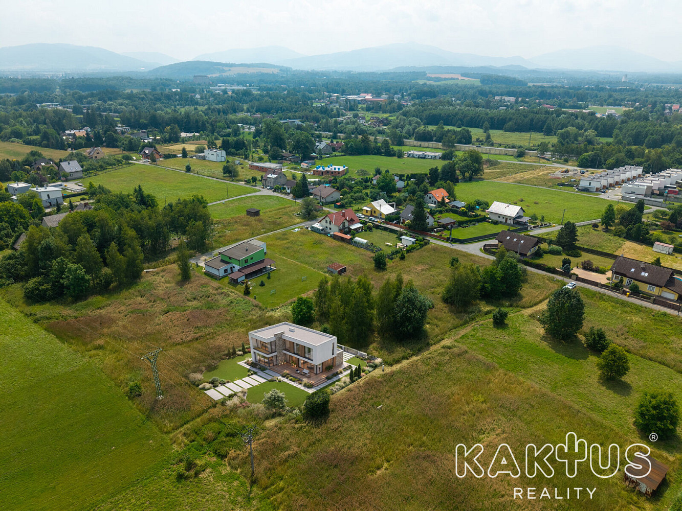 Prodej stavebního pozemku 1 250 m² – fotografie 5