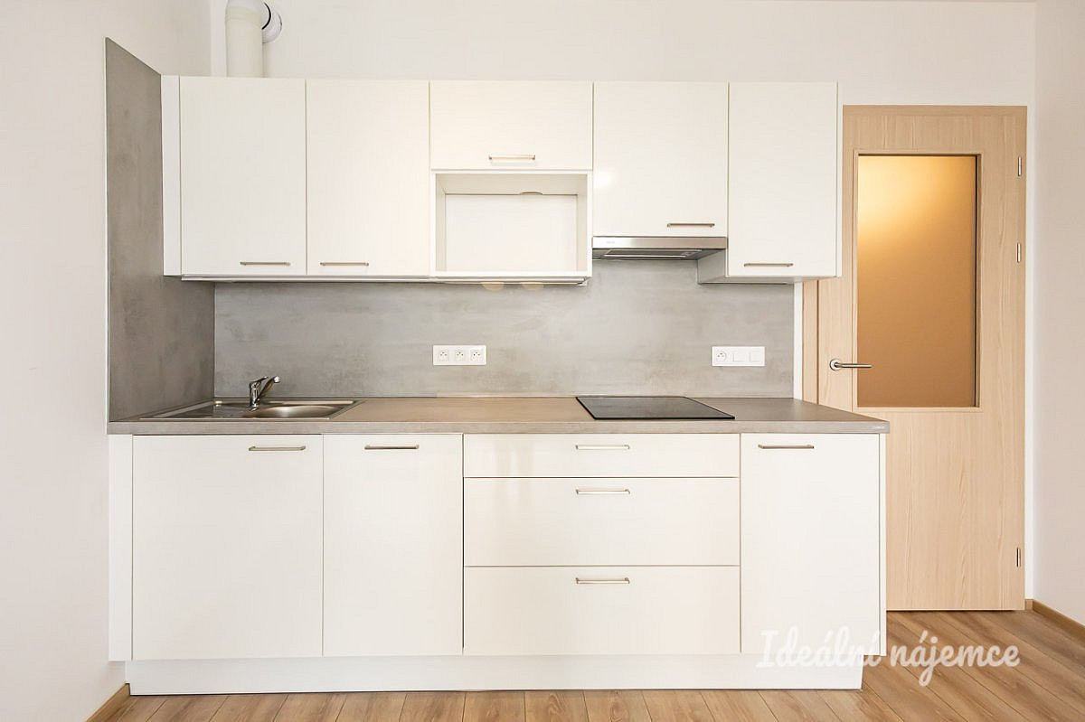 Pronájem bytu 2+kk 44 m²