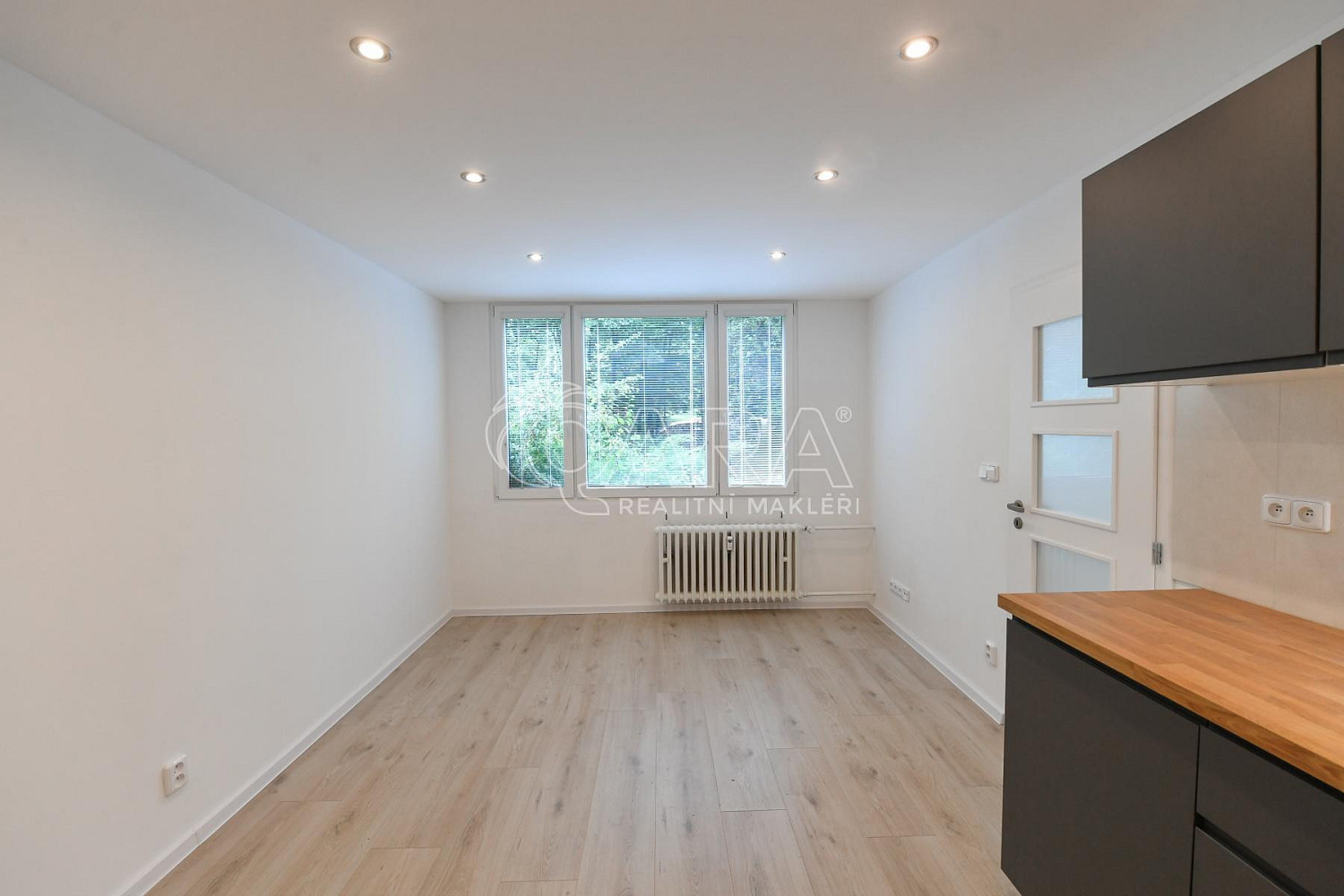 Prodej bytu 2+kk 39 m² — photo 4