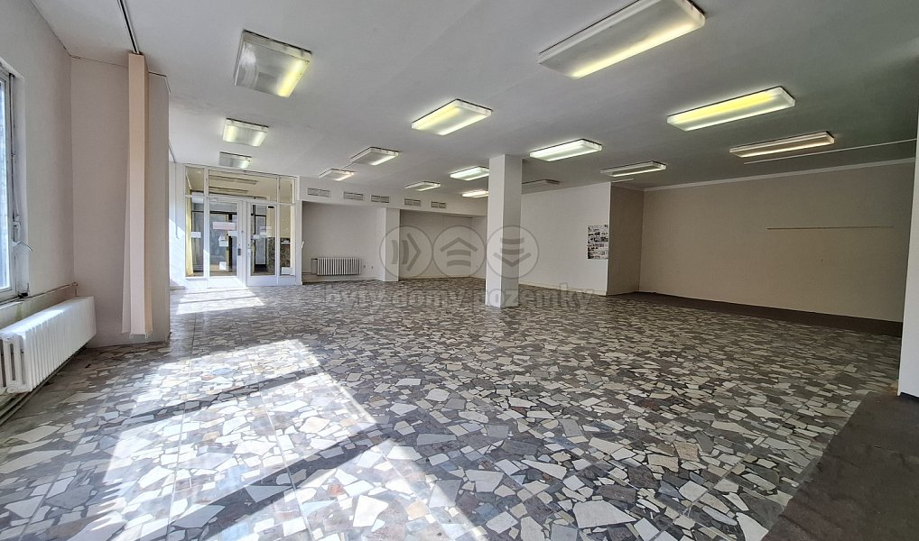 Pronájem obchodních prostor 828 m², Klášterec nad Ohří – náhled fotky 10
