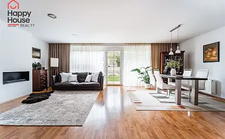 Prodej domu 200 m² s pozemkem 362 m², Pod valem, Praha 10 - Štěrboholy, okres Praha