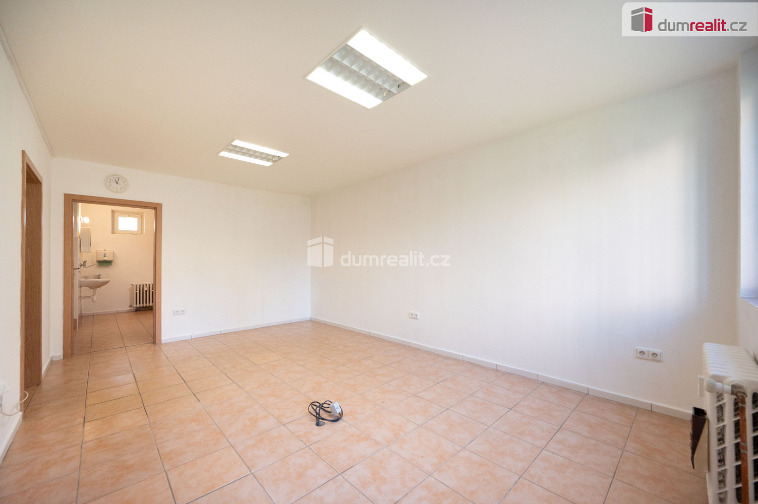 Prodej obchodních prostor 50 m² — photo 4