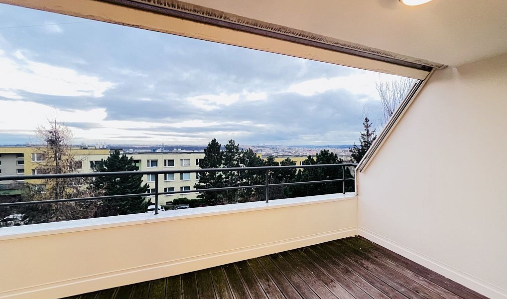 Pronájem bytu 1+kk 38 m², Praha – náhled fotky 6