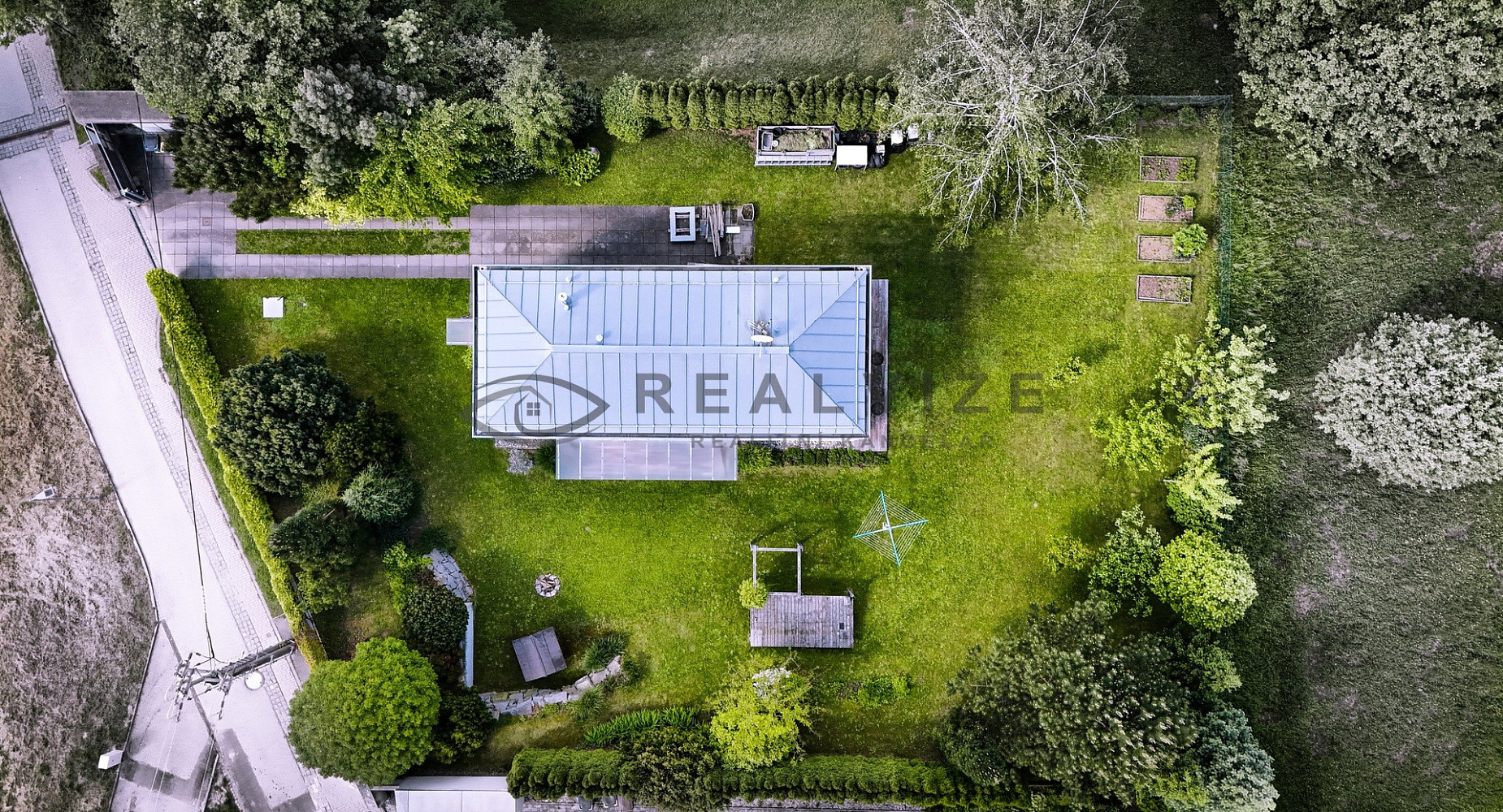 Prodej domu 127 m² s pozemkem 1 055 m²