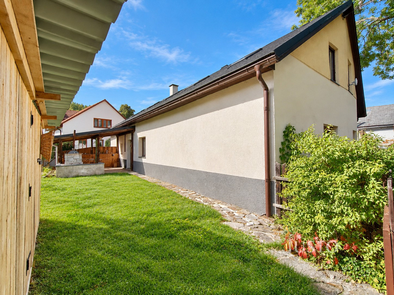 Prodej domu 232 m² s pozemkem 354 m² – fotografie 4
