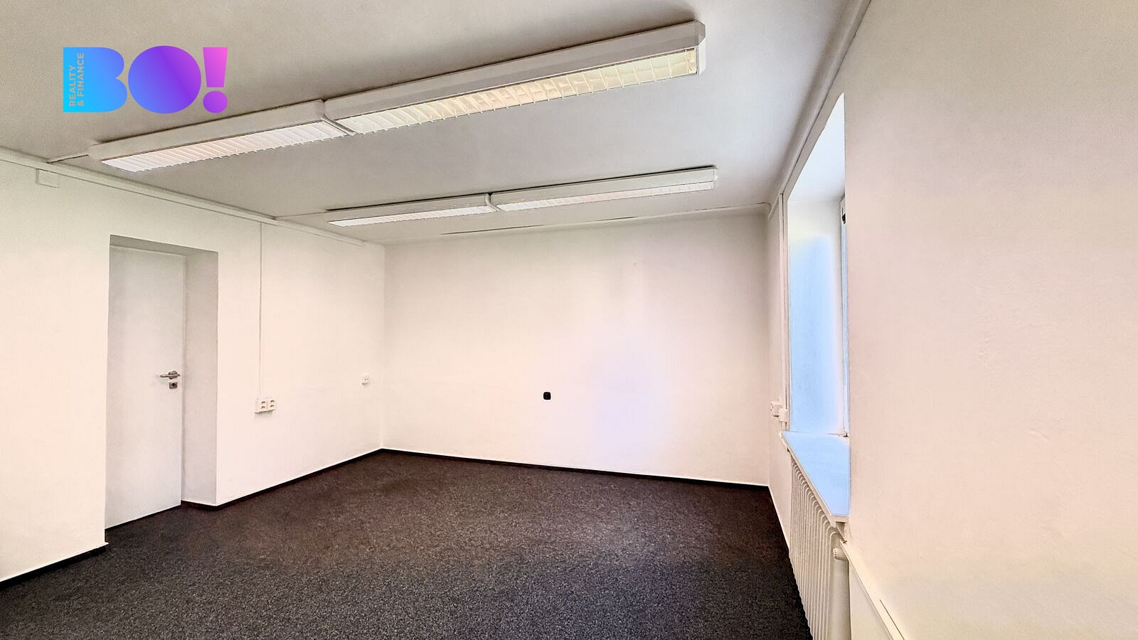 Pronájem kanceláře 30 m² – fotografie 3