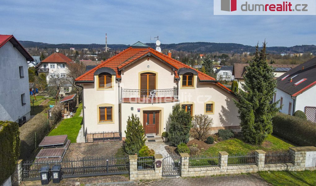 Prodej domu 440 m² s pozemkem 683 m², Mariánské Lázně – náhled fotky 2