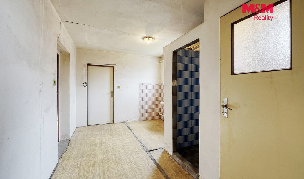 Prodej výrobních prostor 152 m², Bohy – náhled fotky 11